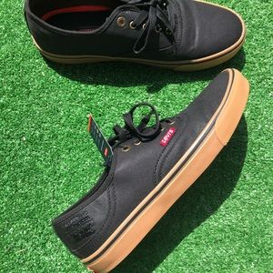 Levi's Men Black Monterey Canvas Denim US size 9.5